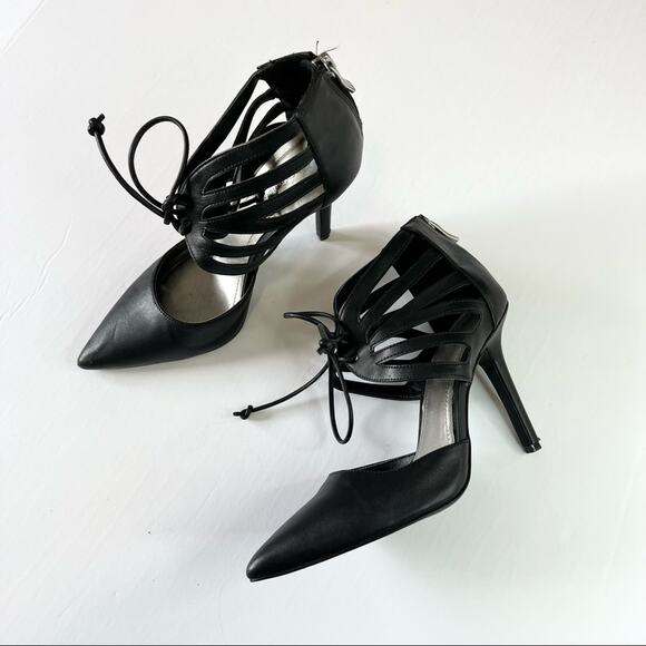 BCBGeneration black pointed toe stiletto heels Size‎ 7M - Picture 1 of 10